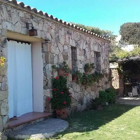 Apartment Depandance Costa Caddu